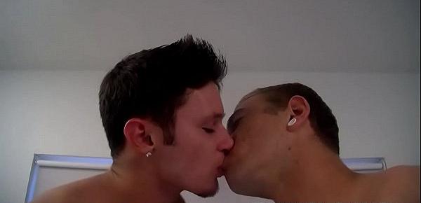  Twinks Alex Greene and Damon Archer fucking and smoking